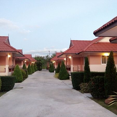 Naris Phuview Resort Satun Eksteriør billede
