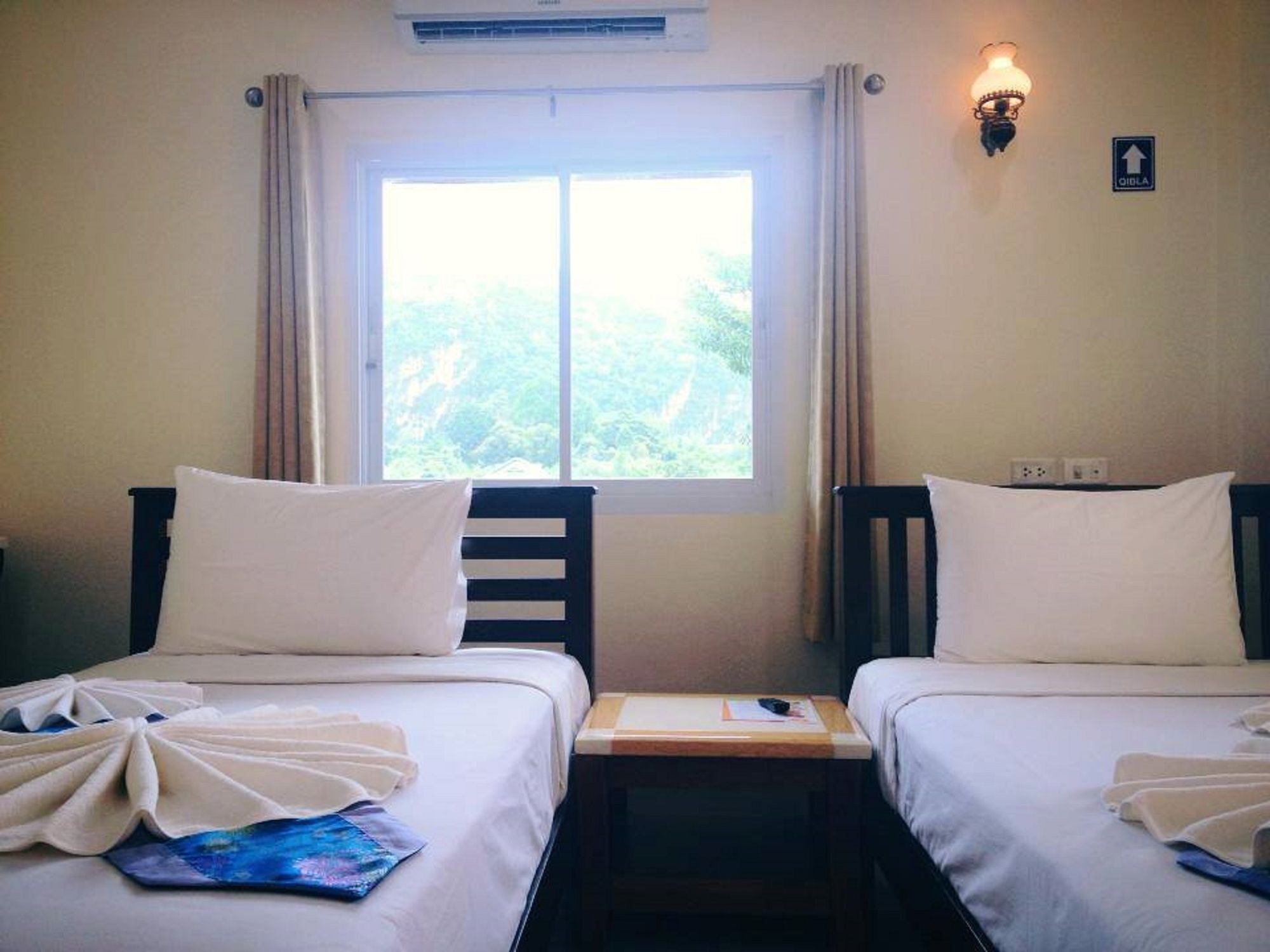 Naris Phuview Resort Satun Eksteriør billede